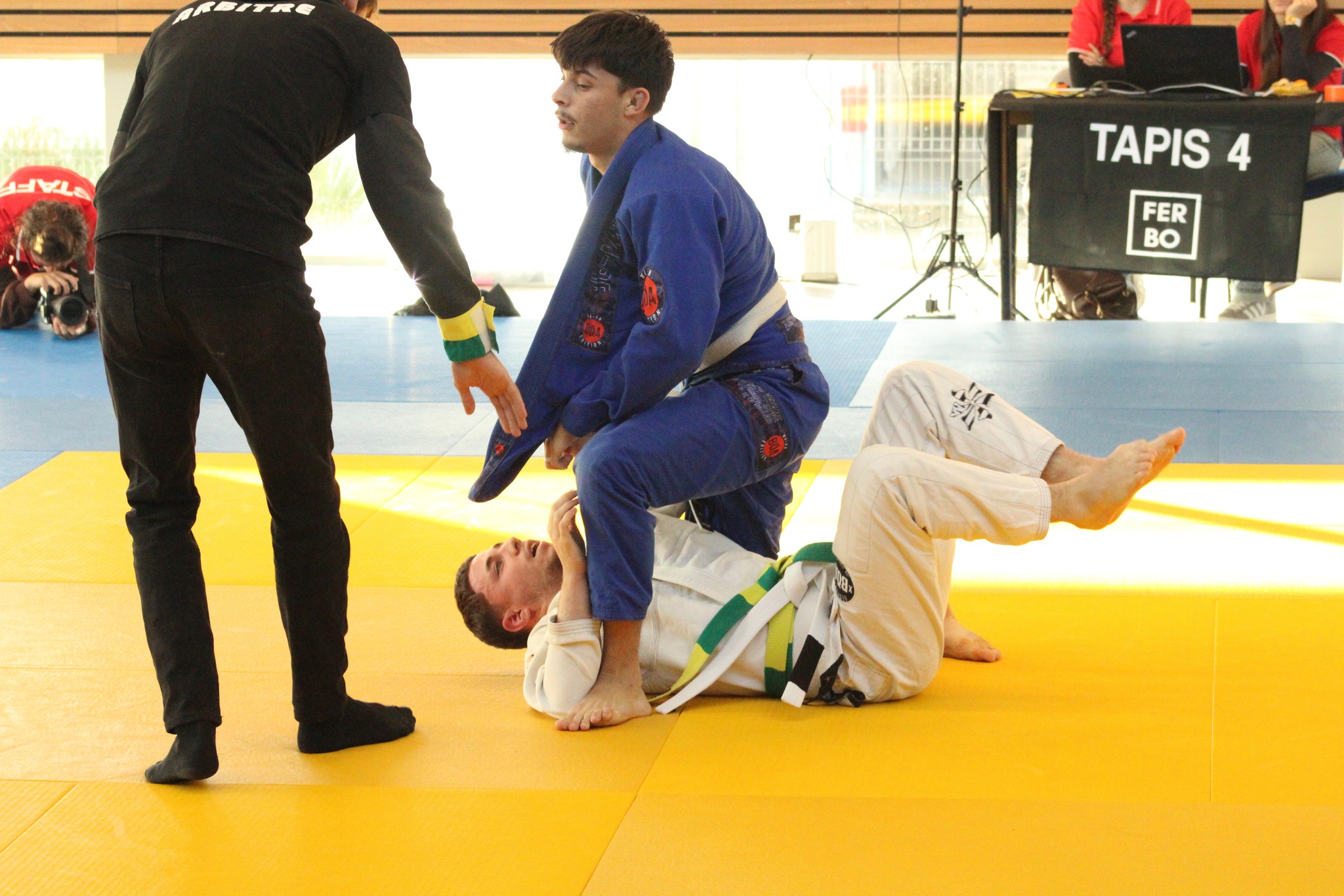 573570971 25978322898423388 127236408596120676 N 1